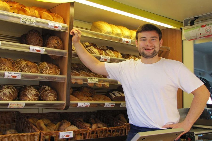 Landbäckerei Oetzmann auf dem Wochenmarkt Uelzen